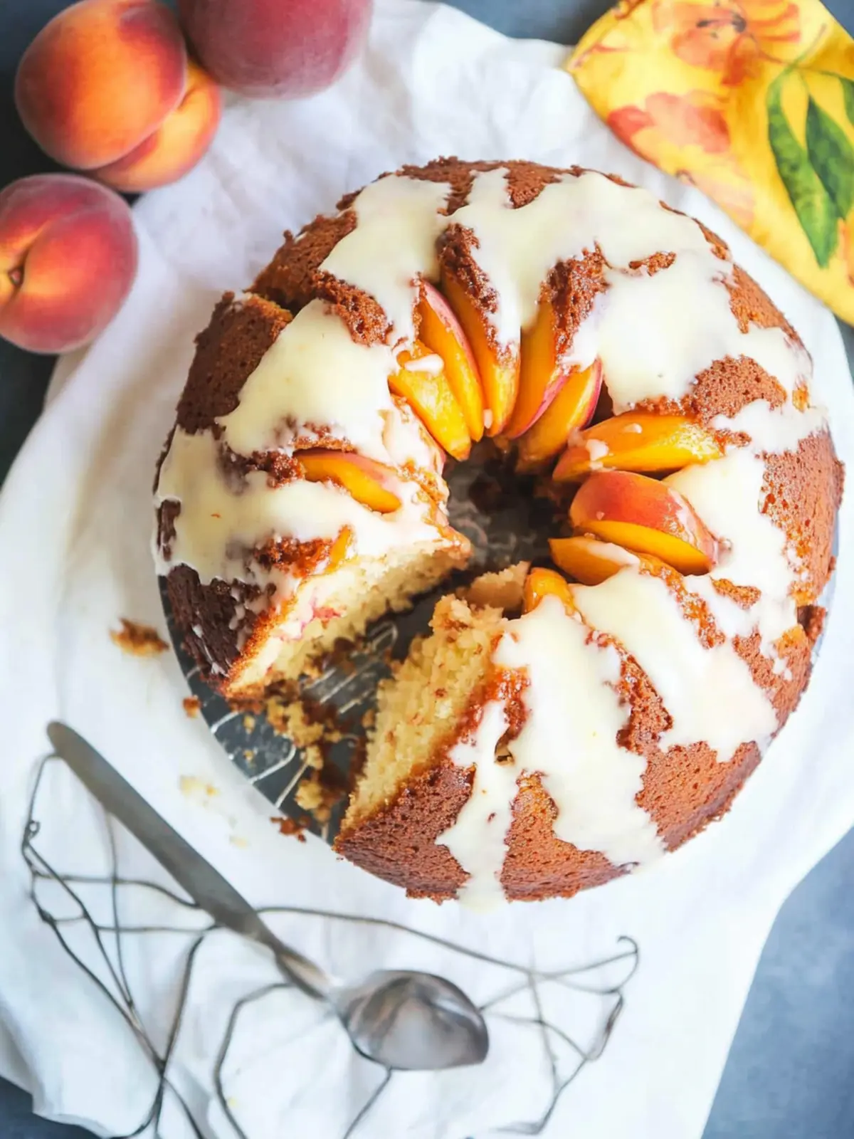 Heavenly Peach Cobbler Pound Cake That'll Wow Your Guests 3 Peach Cobbler Pound Cake